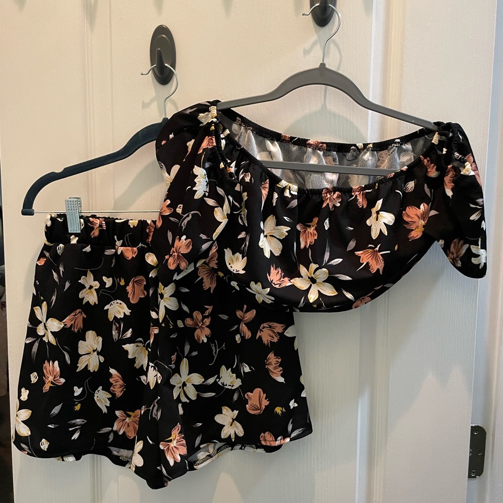 NWT SHEIN Swim Suit Cover Up Vacation Medium